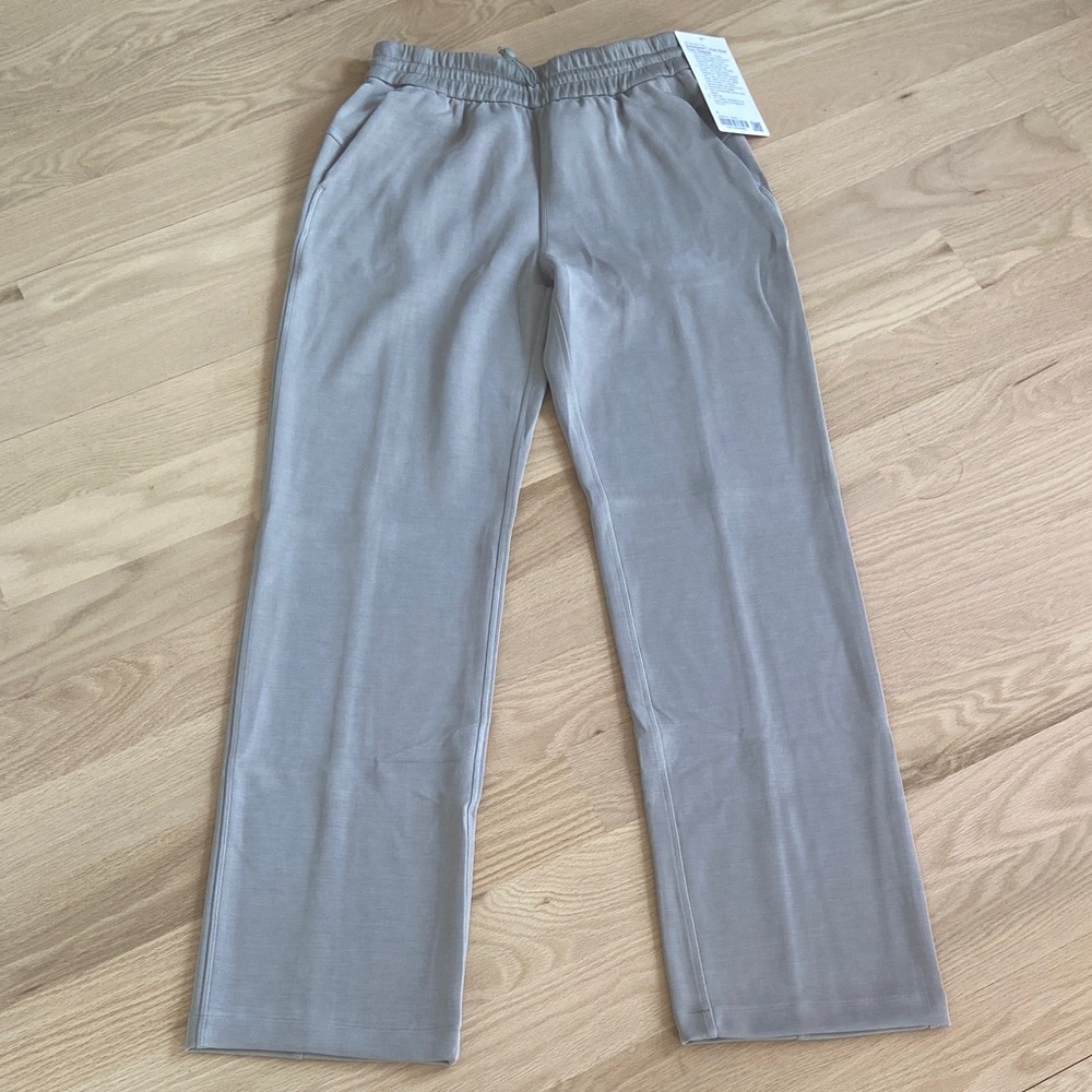 lululemon athletica Straight-Leg Pants in Light Taupe